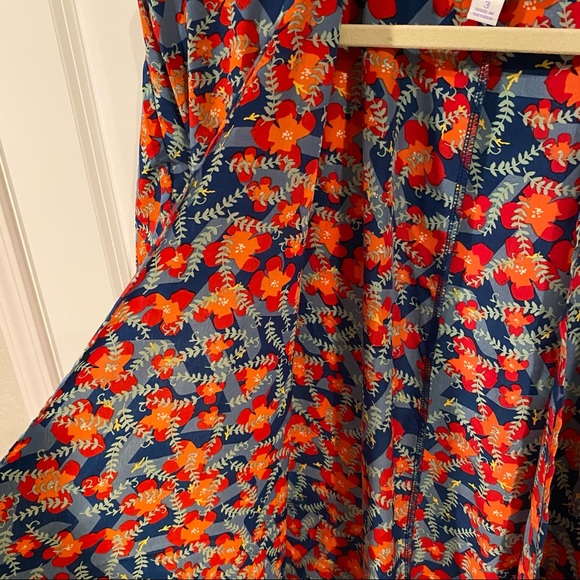 LuLaRoe kimono too floral - Picture 5 of 8